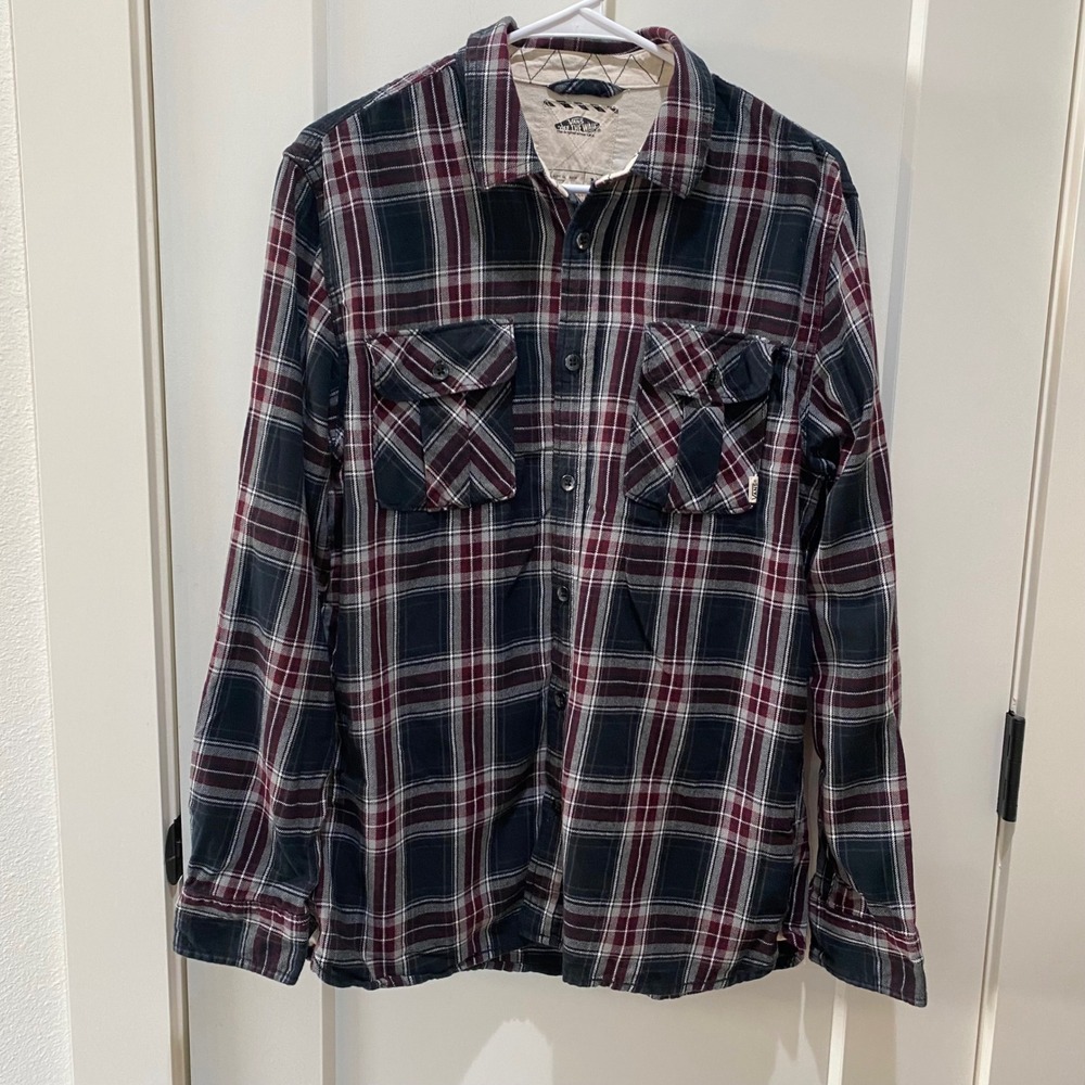 Vans Off The Wall Mens Plaid Flannel Button Down Shirt Burgundy Navy Blue Size M